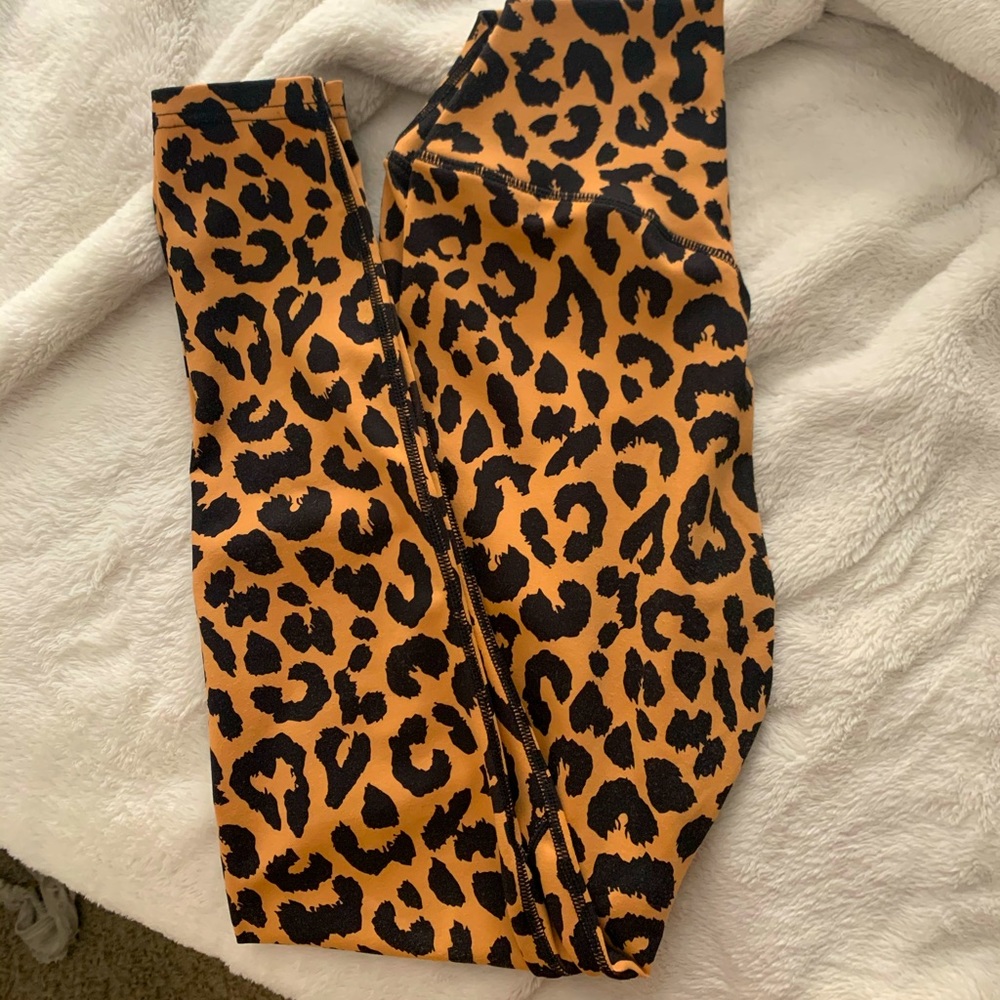 Balance athletica king cheetah leggings
